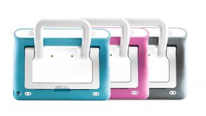 Speech Case est disponible en trois coloris (bleu, rose, gris).