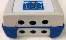 Face latérale arrière - branchement possible de 6 contacteurs correspondant aux touches en façade