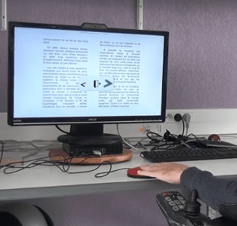 Navigation au sein d’un Ebook en mode défilement (un contacteur)