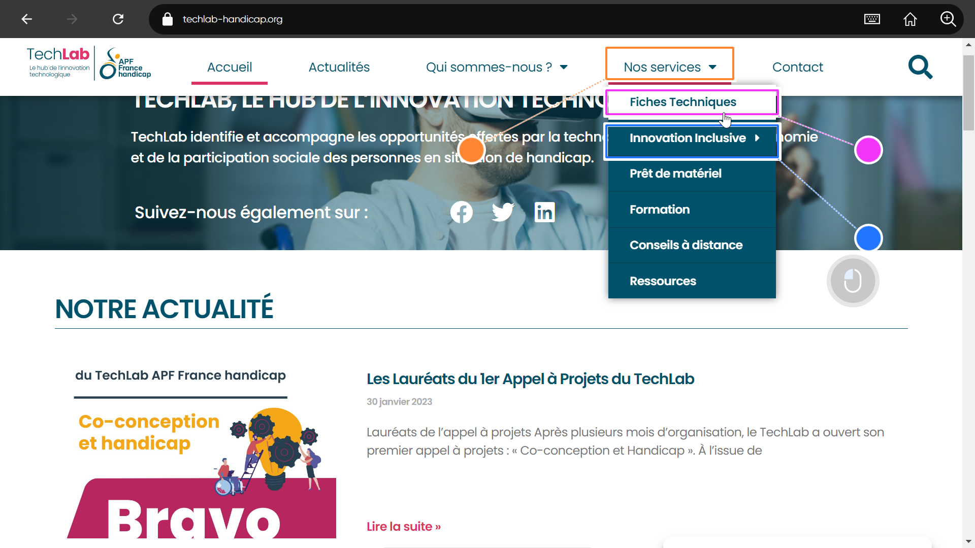 Les liens sont mis en valeur par des pastilles de couleur, plus faciles à désigner du regard